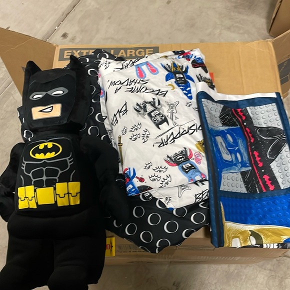 Lego Batman Twin Bed Set - Picture 1 of 6